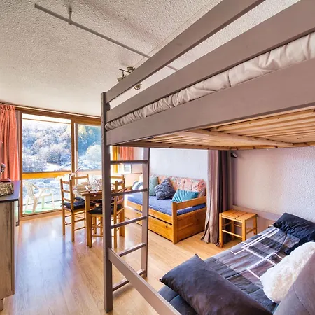 Soyouz Vanguard-102 By Interhome *